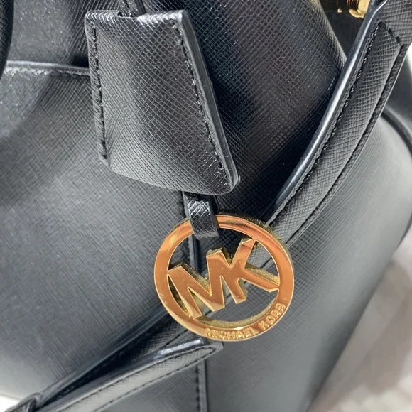 Michael Kors Black Leather Tote Bag - Picture 2 of 10